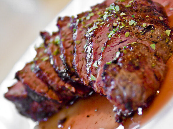 Pepper Wine Tenderloin Roast